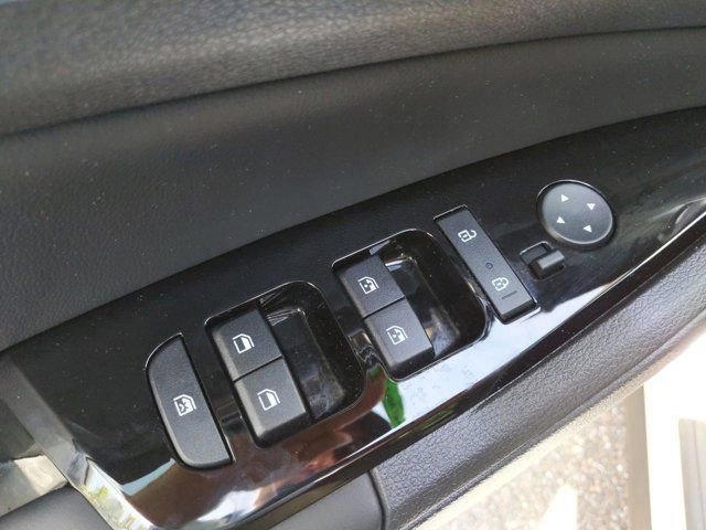 Used 2023 Kia Sportage EX FWD image 21