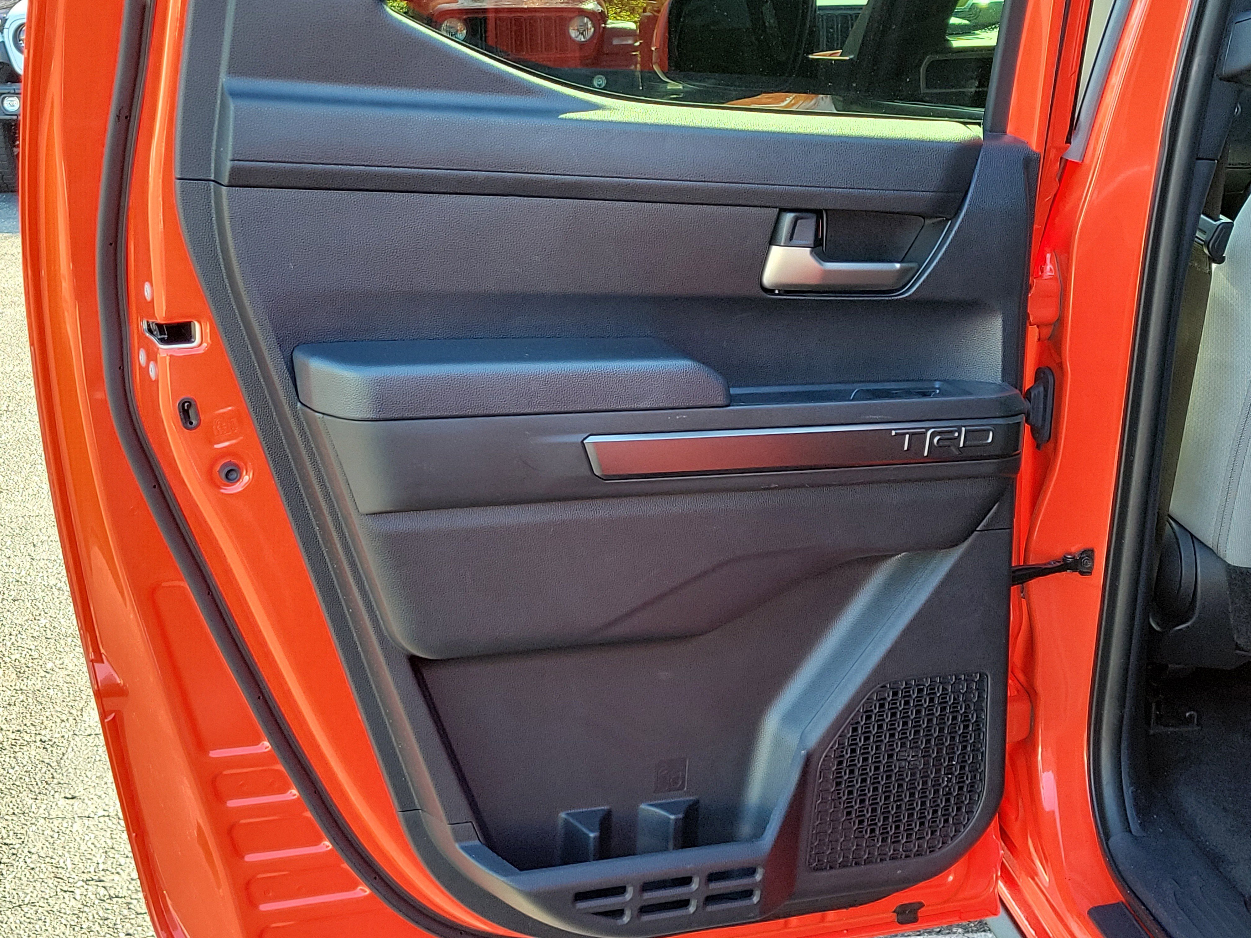 Used 2024 Toyota Tacoma TRD Off-Road image 12