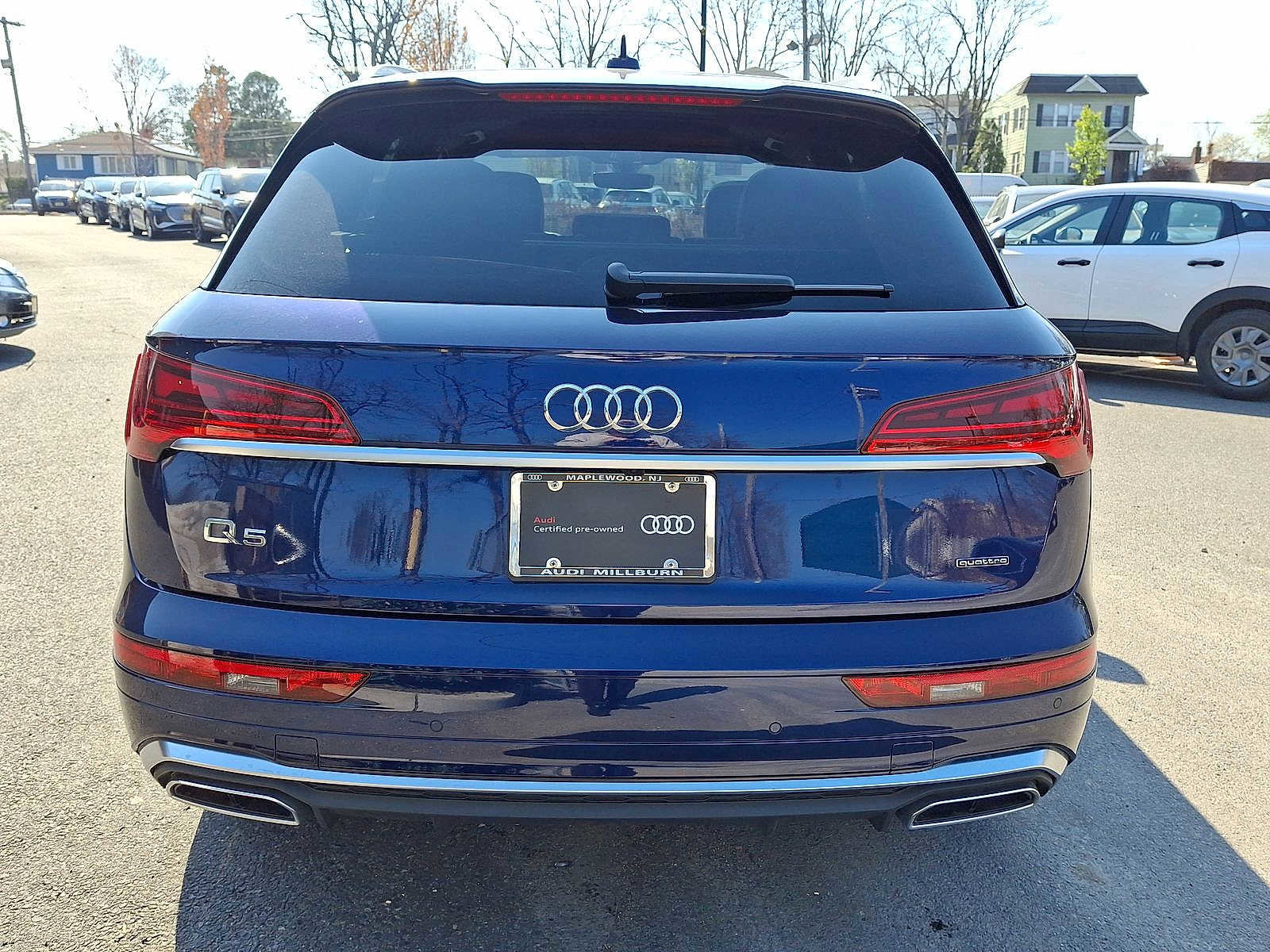 Used 2023 Audi Q5 2.0T Premium w/ Convenience Package image 23