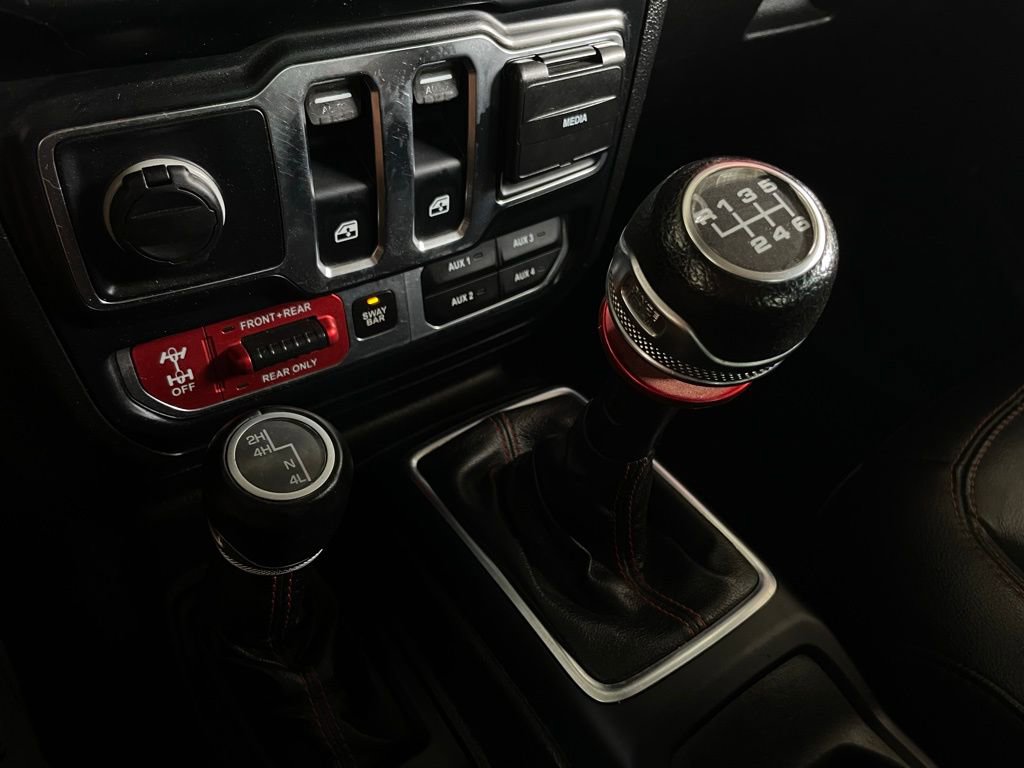 Used 2019 Jeep Wrangler Rubicon AWD/4WD image 28