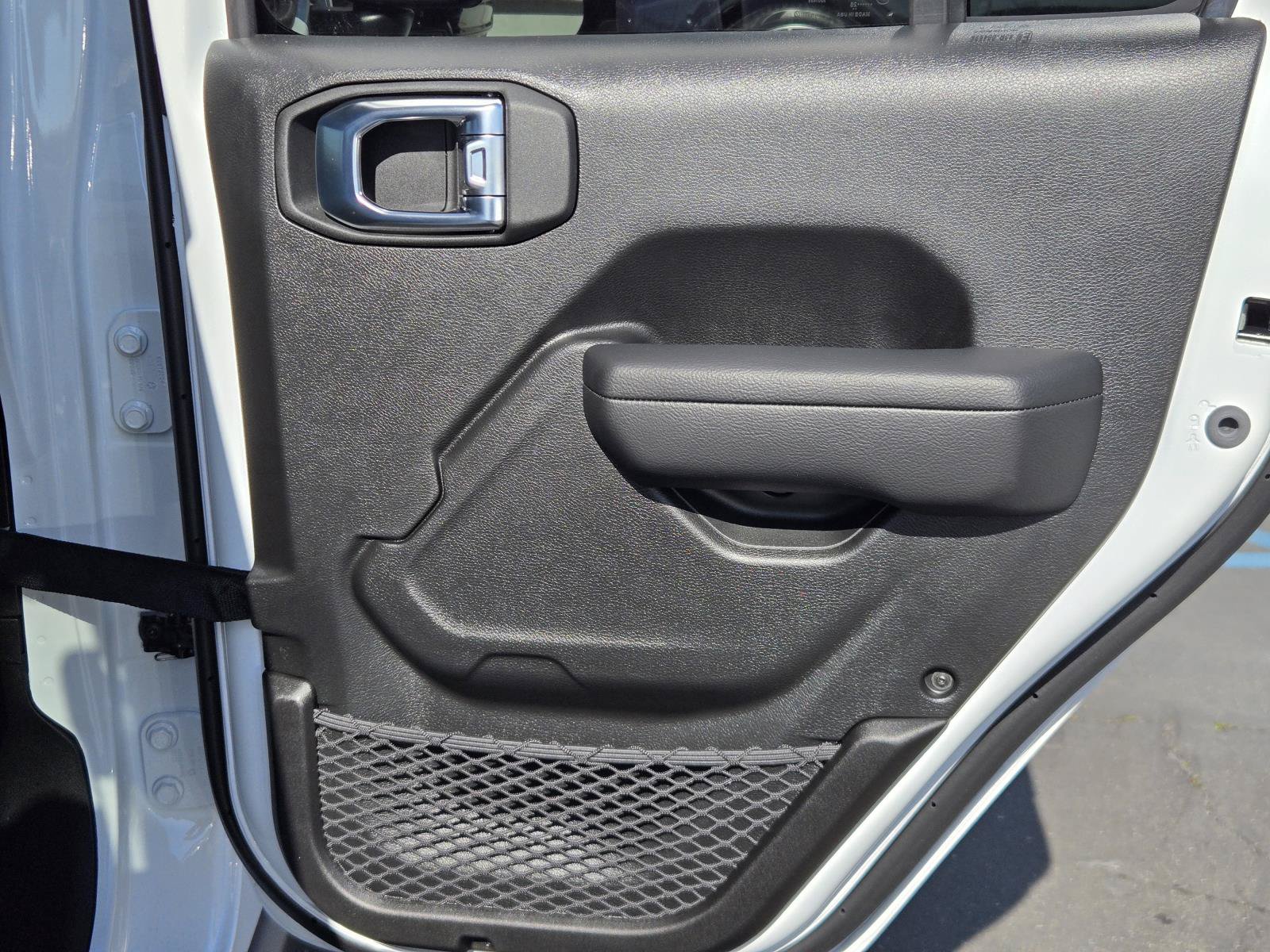 New 2026 Jeep Gladiator Mojave AWD/4WD image 33