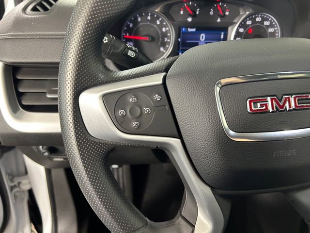 Used 2023 GMC Terrain SLE w/ Driver Convenience Package image 16