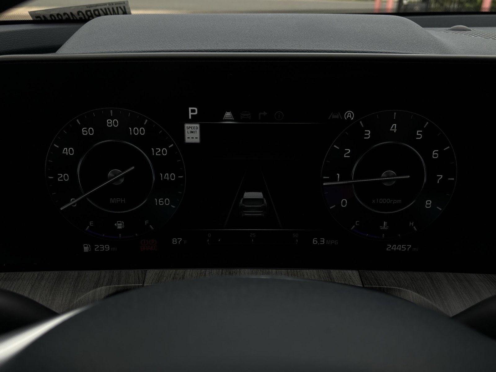 Used 2024 Kia Telluride SX w/ Towing Package FWD image 27