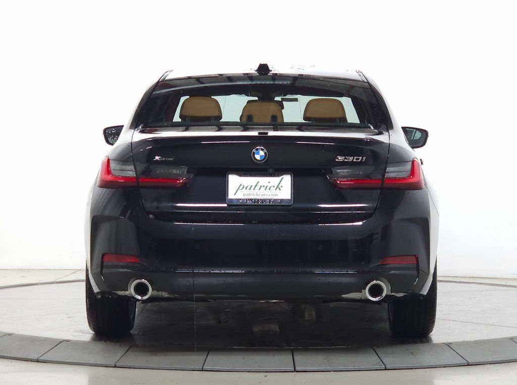 Used 2026 BMW 330i xDrive Sedan w/ Premium Package AWD/4WD image 6