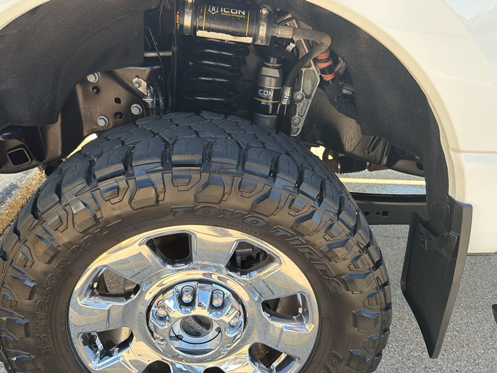 Used 2026 Ford F250 King Ranch w/ Chrome Package AWD/4WD image 6