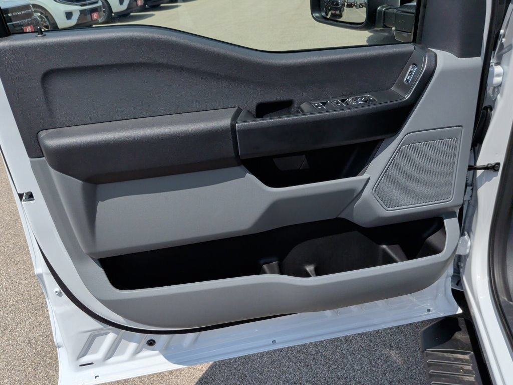 New 2026 Ford F350 XL AWD/4WD image 10