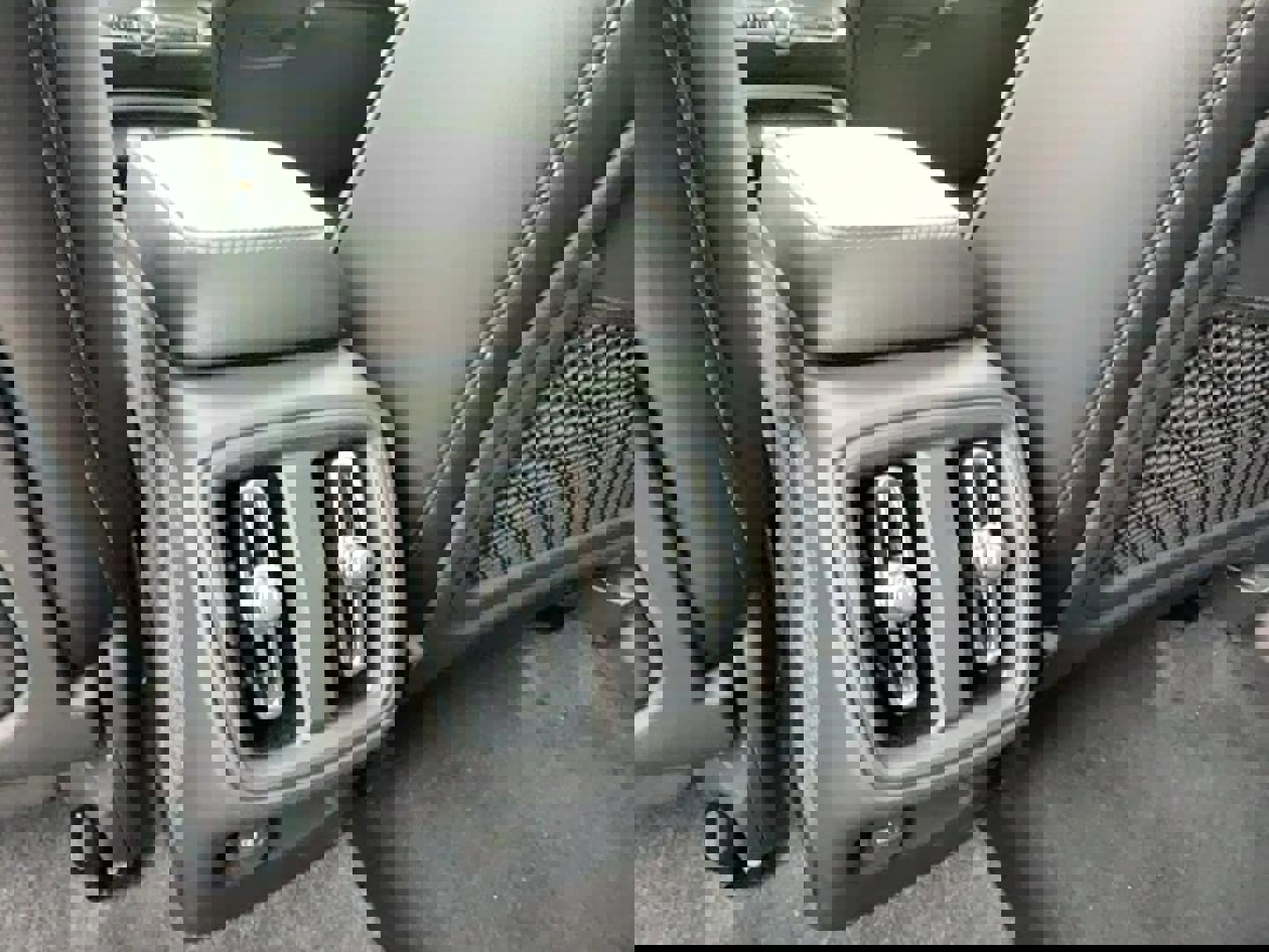 New 2026 Volvo XC40 B4 Core image 16