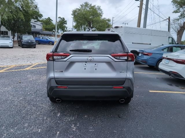 Used 2025 Toyota RAV4 XLE w/ Convenience Package image 6