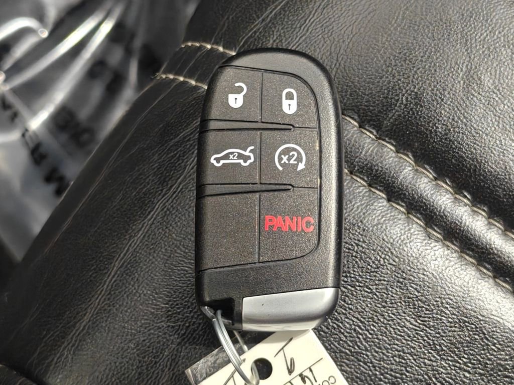 Used 2020 Chrysler 300 S AWD/4WD image 14