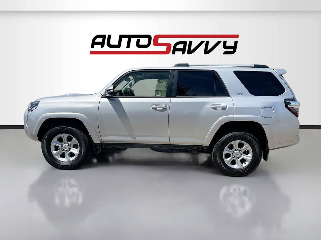 Used 2023 Toyota 4Runner SR5 Premium AWD/4WD image 4