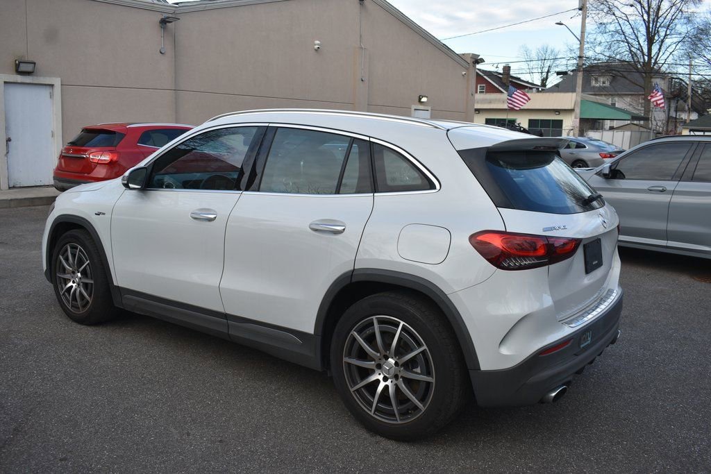Used 2022 Mercedes-Benz GLA 35 AMG 4MATIC image 9
