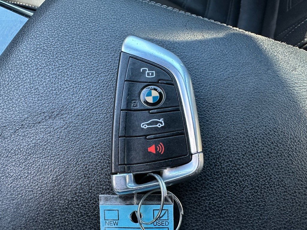 Used 2019 BMW 330i xDrive Sedan w/ Premium Package AWD/4WD image 37