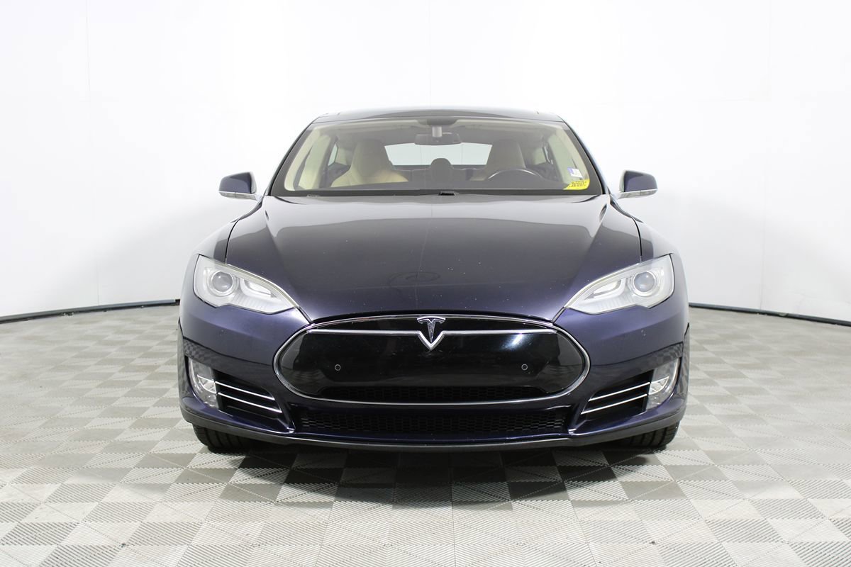Used 2013 Tesla Model S Performance RWD image 28
