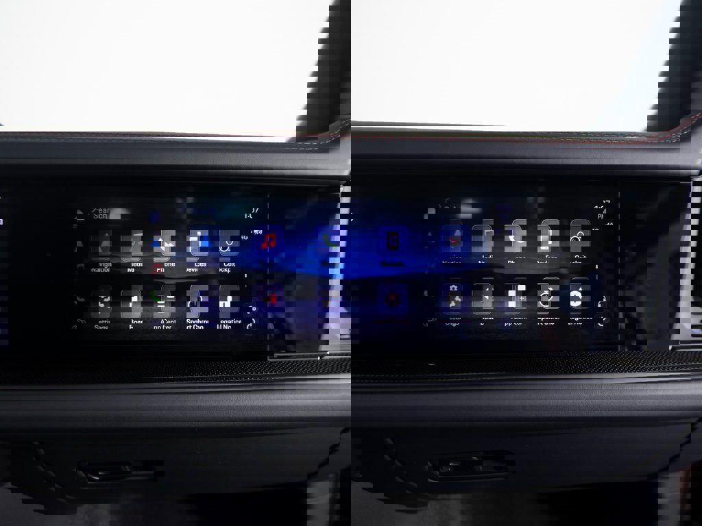 New 2026 Porsche Cayenne GTS image 27