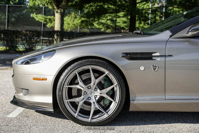 Used 2005 Aston Martin DB9 Coupe RWD image 4