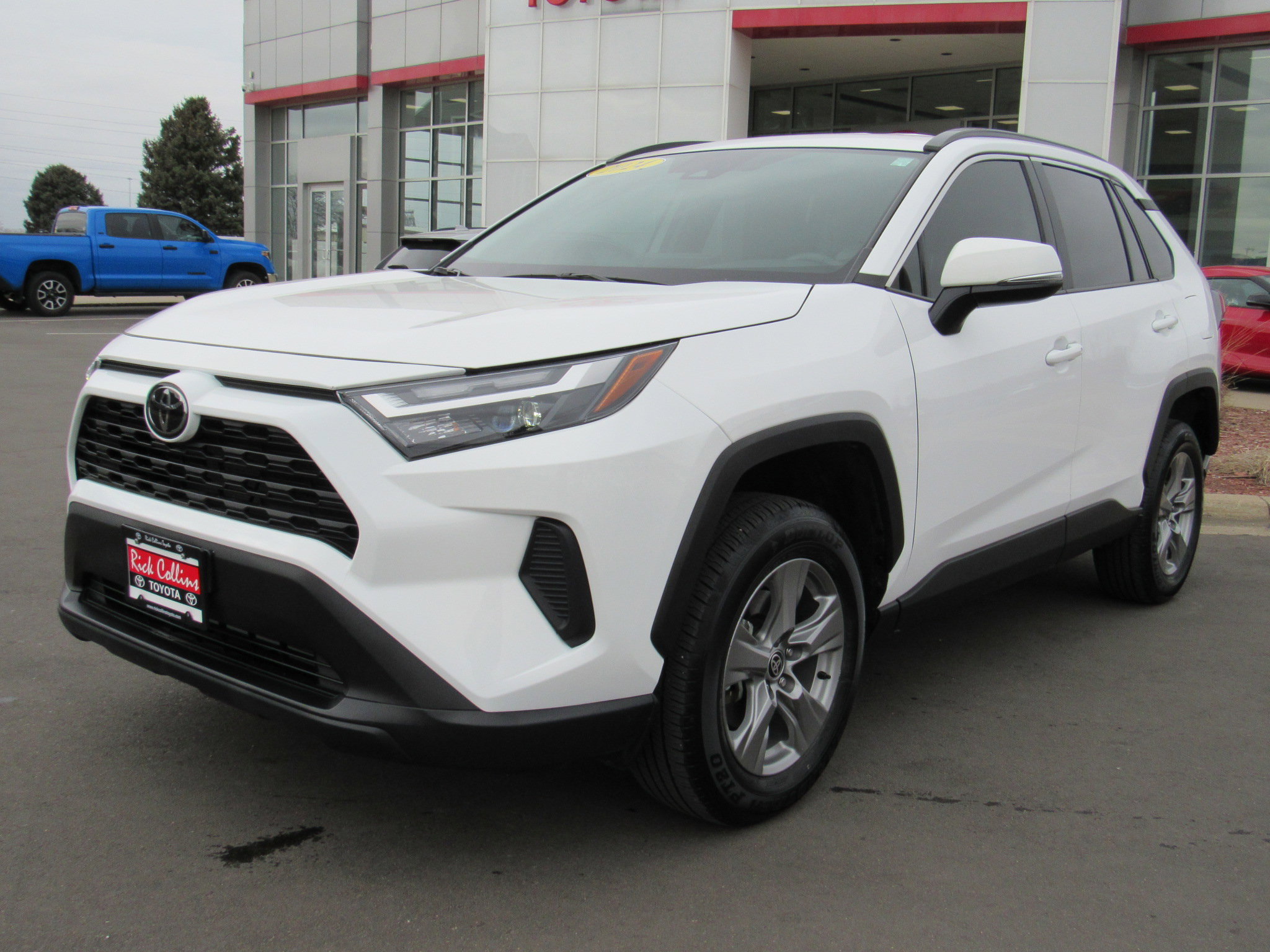 Used 2024 Toyota RAV4 XLE w/ Weather Package image 2