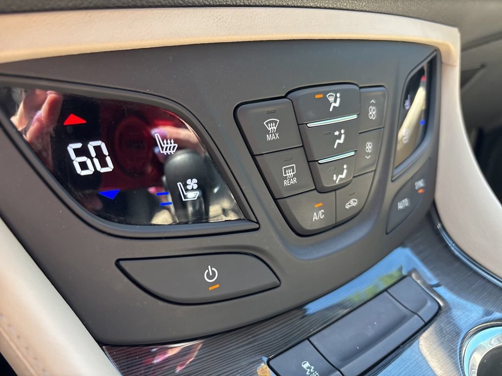 Used 2017 Buick Envision Premium w/ Driver Confidence Package AWD/4WD image 36
