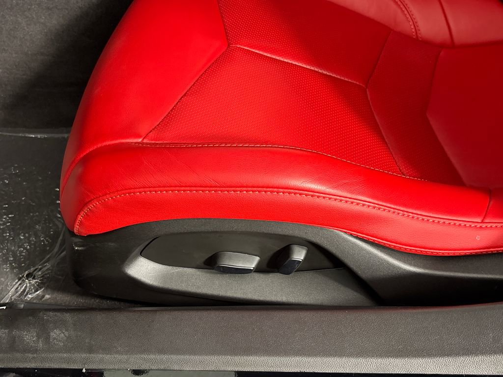 Used 2026 Chevrolet Corvette Stingray Coupe w/ 1LT image 9