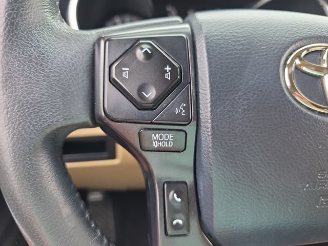 Used 2020 Toyota Sequoia Limited w/ Safety & Convenience Package RWD image 22