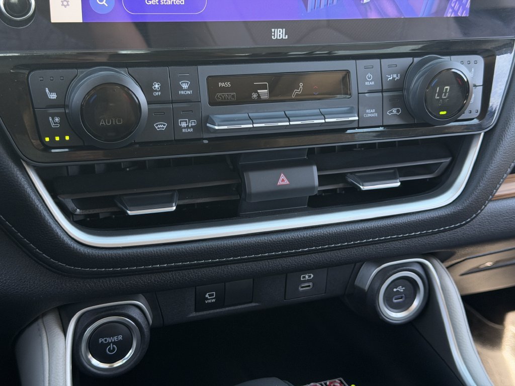 Used 2025 Toyota Grand Highlander AWD Hybrid image 22