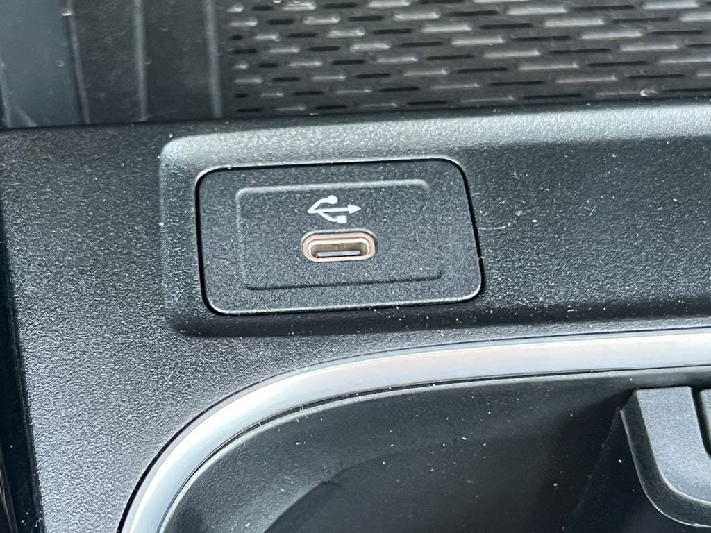 New 2025 Mercedes-Benz CLA 250 4MATIC image 33