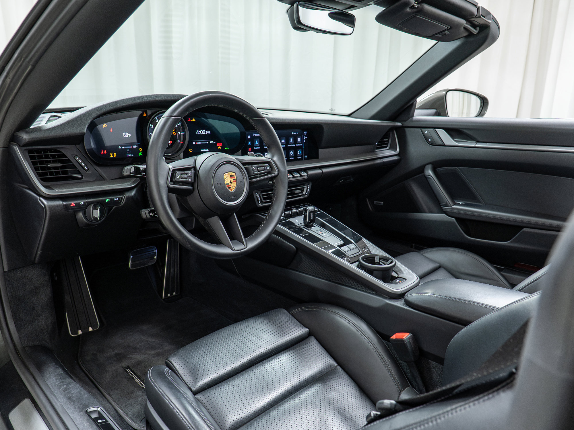 Certified 2022 Porsche 911 Targa 4 image 4