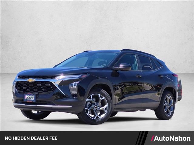 Used 2025 Chevrolet Trax LT