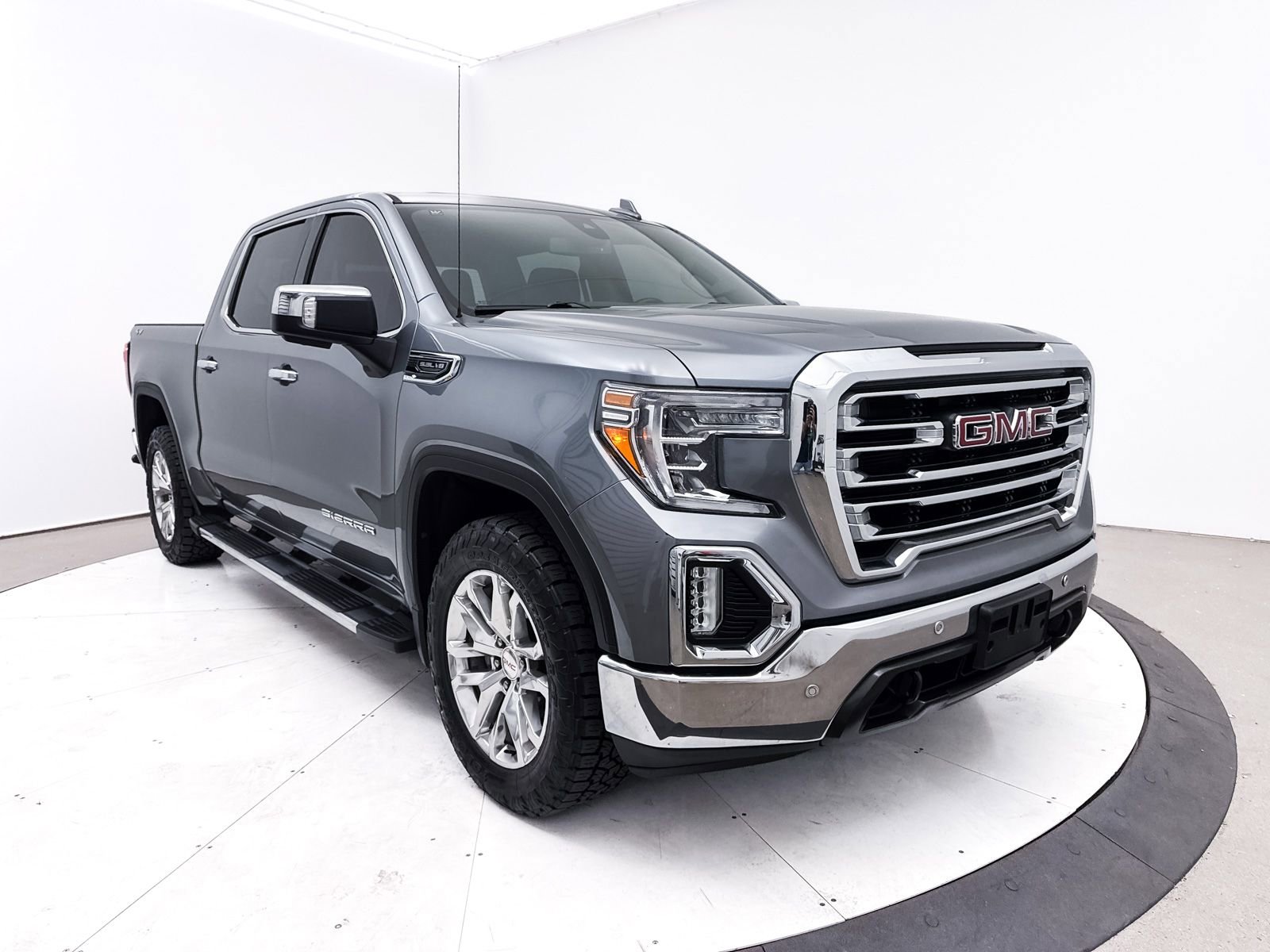 Used 2019 GMC Sierra 1500 SLT w/ SLT Premium Plus Package image 13