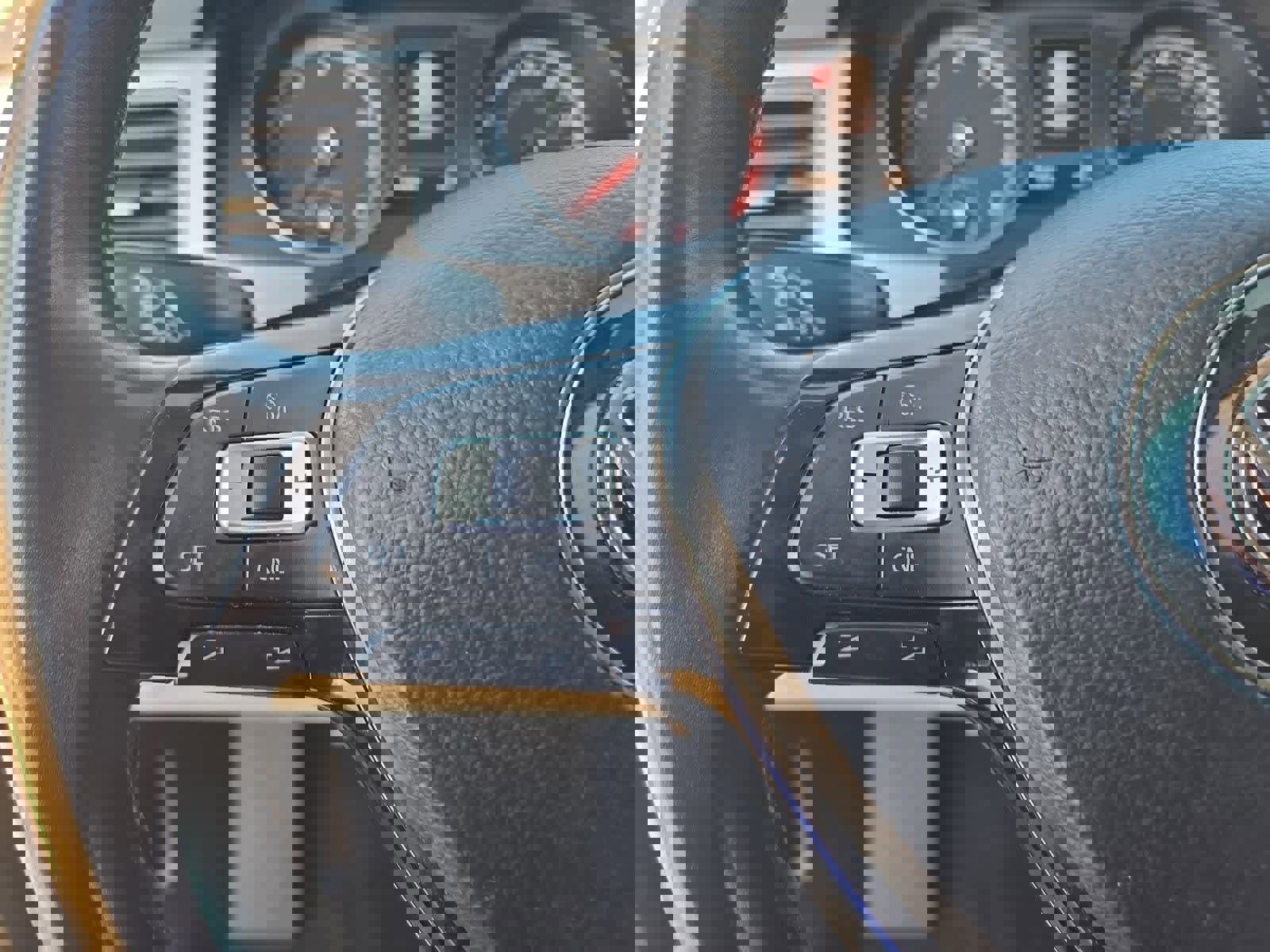 Used 2018 Volkswagen Atlas SE image 23