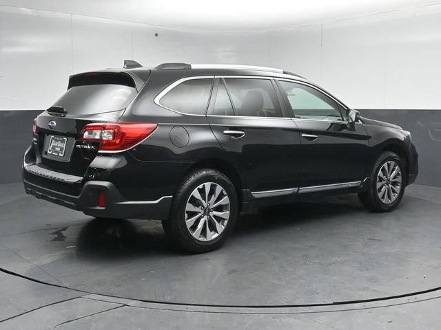 Used 2019 Subaru Outback 2.5i Touring w/ Popular Package #3A AWD/4WD image 7