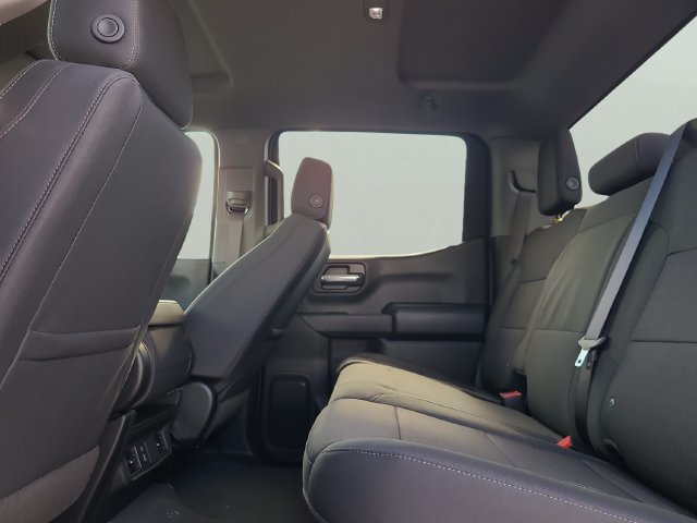 New 2026 Chevrolet Silverado 1500 Custom RWD image 10