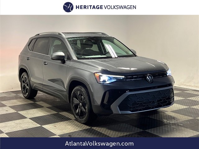 New 2026 Volkswagen Taos SE image 1