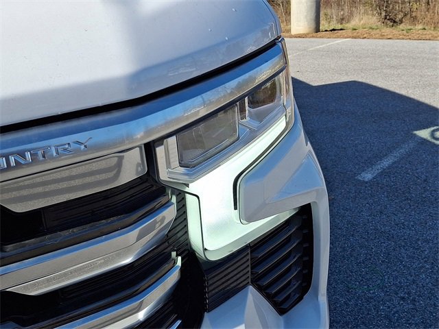 Used 2024 Chevrolet Silverado 1500 High Country w/ Technology Package image 13
