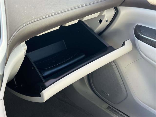 Used 2022 GMC Acadia SLT image 36