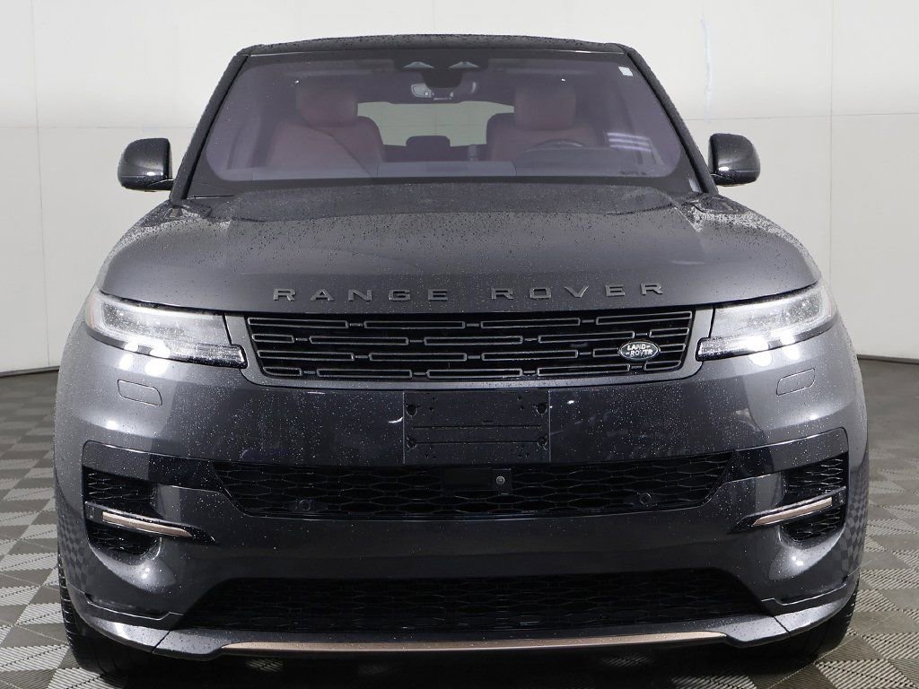 Used 2023 Land Rover Range Rover Sport SE Dynamic image 14