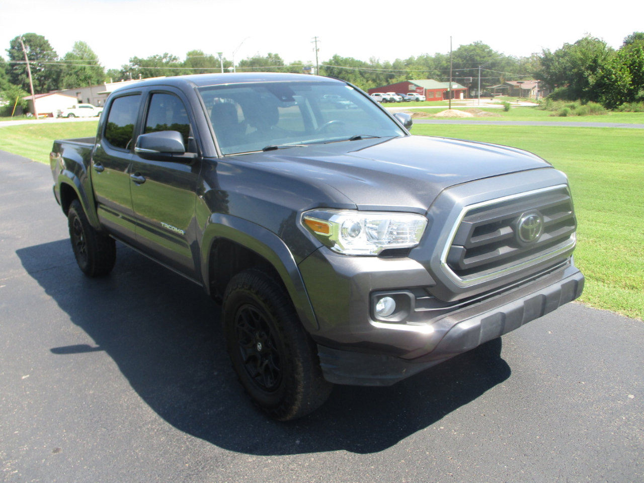 Used 2021 Toyota Tacoma SR5 image 2