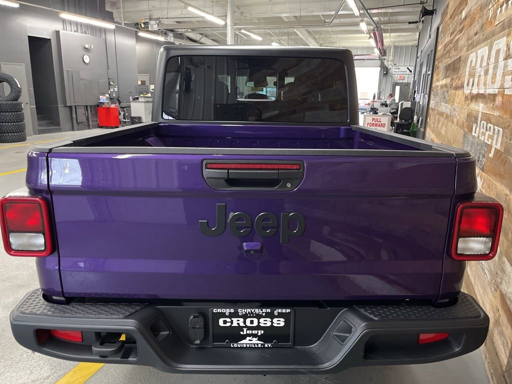 New 2026 Jeep Gladiator Sport image 24