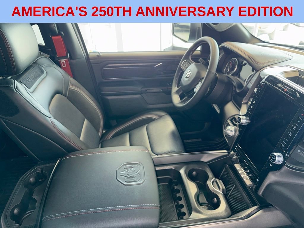New 2026 RAM 1500 Laramie AWD/4WD image 32