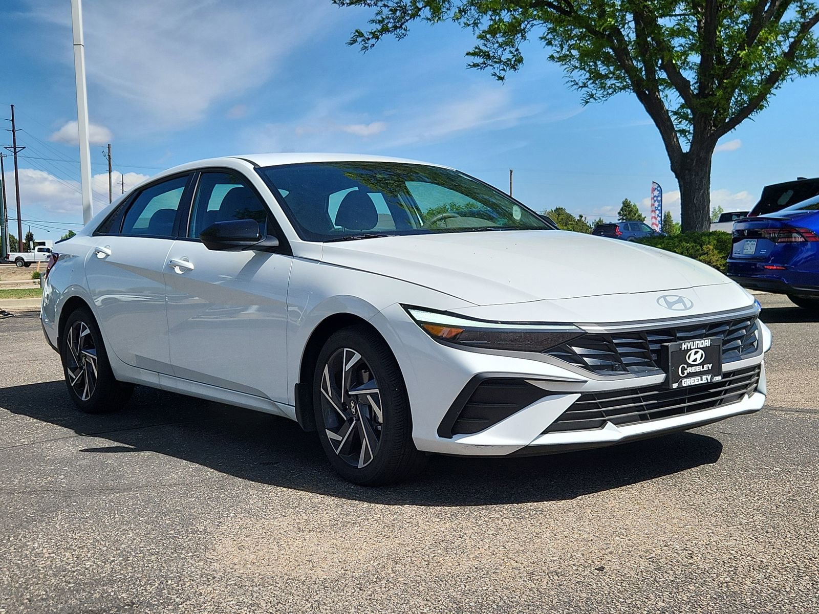Certified 2025 Hyundai Elantra Sport FWD image 7