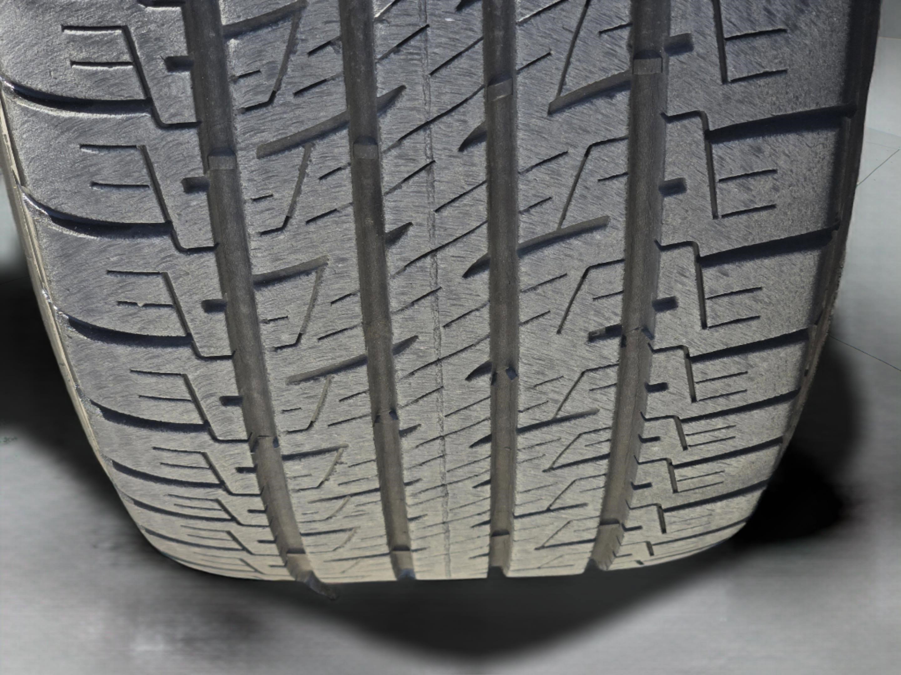 Used 2017 Toyota Camry SE image 30