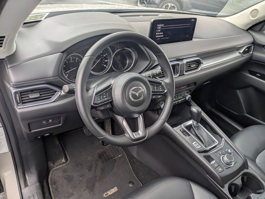 Used 2025 MAZDA CX-5 AWD 2.5 S w/ Select Package image 17