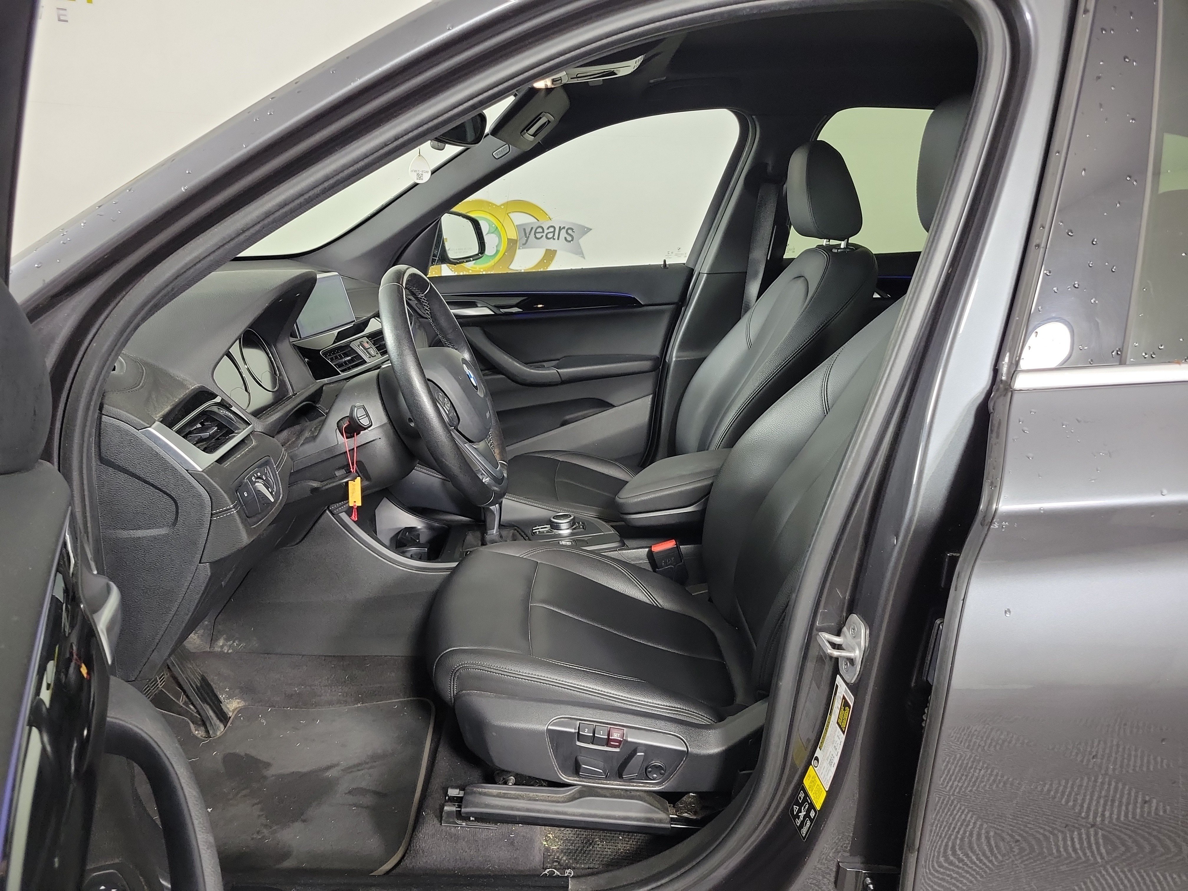 Used 2020 BMW X1 xDrive28i w/ Convenience Package AWD/4WD image 5