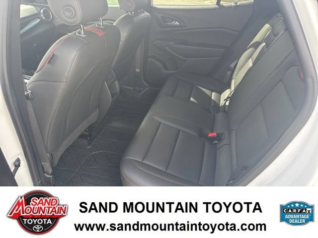 Used 2024 Chevrolet Trax RS w/ Sunroof Package FWD image 14