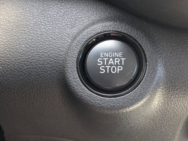 Used 2024 Hyundai Venue Limited image 27