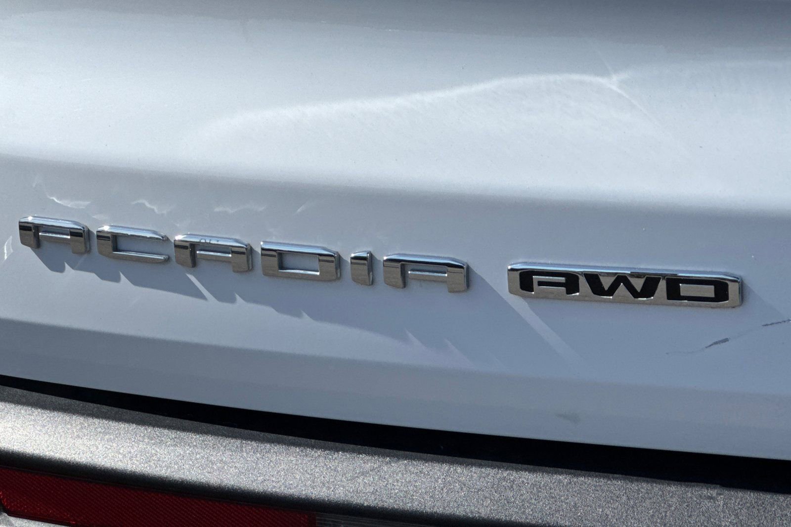 Used 2025 GMC Acadia Elevation image 47