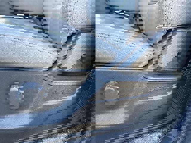 New 2026 Ford F550 4x4 Crew Cab image 19