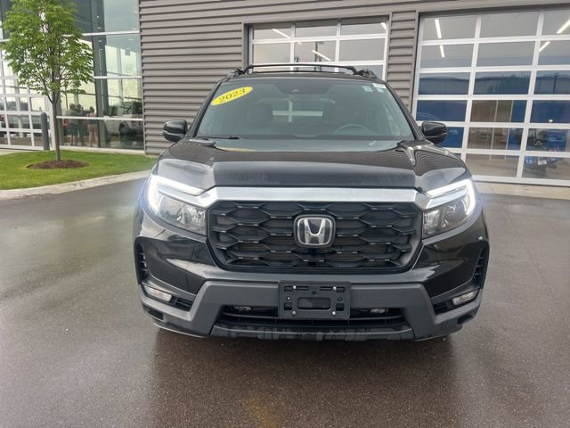 Used 2023 Honda Passport EX-L image 2