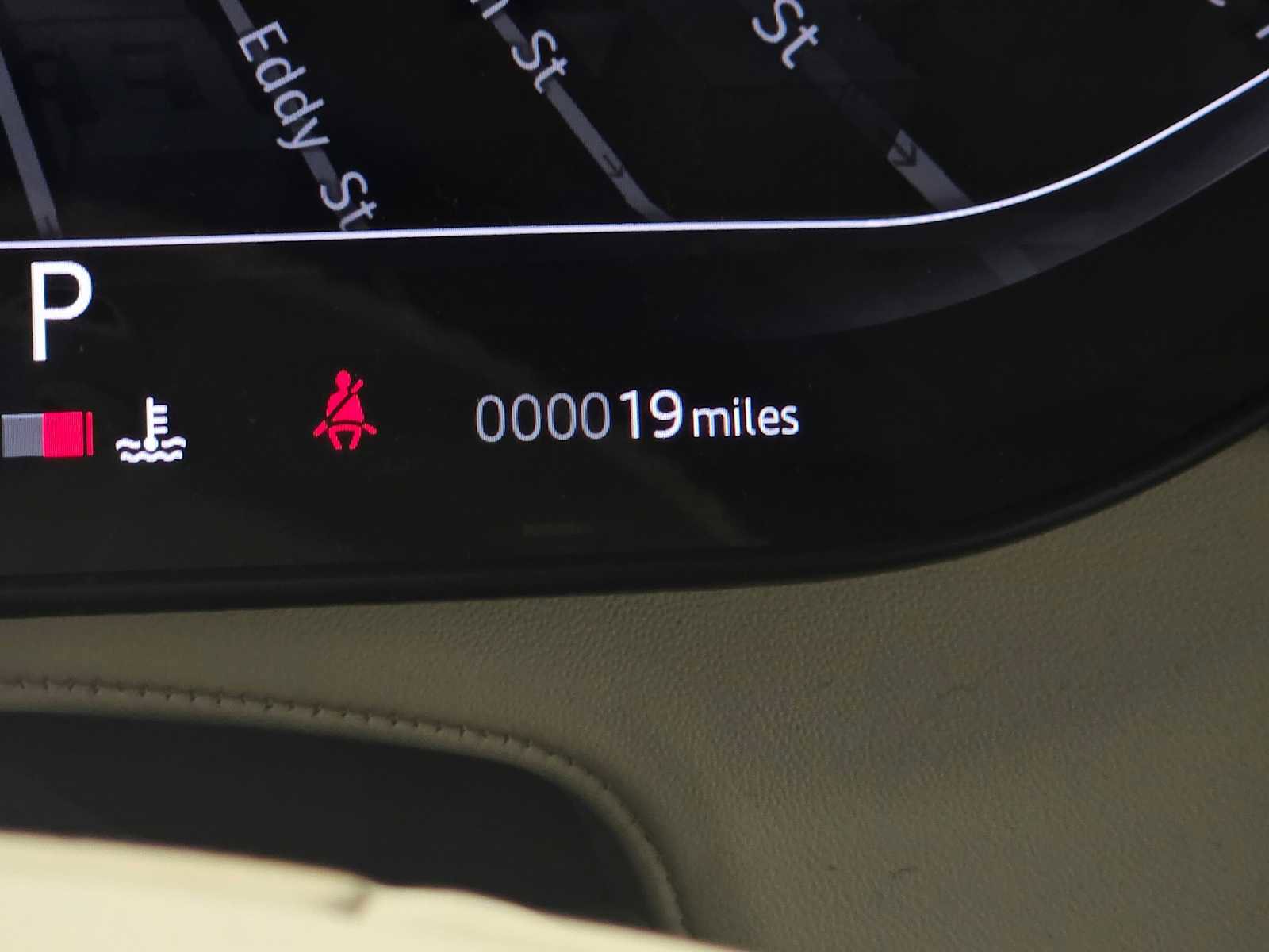 New 2025 Land Rover Range Rover SV image 26