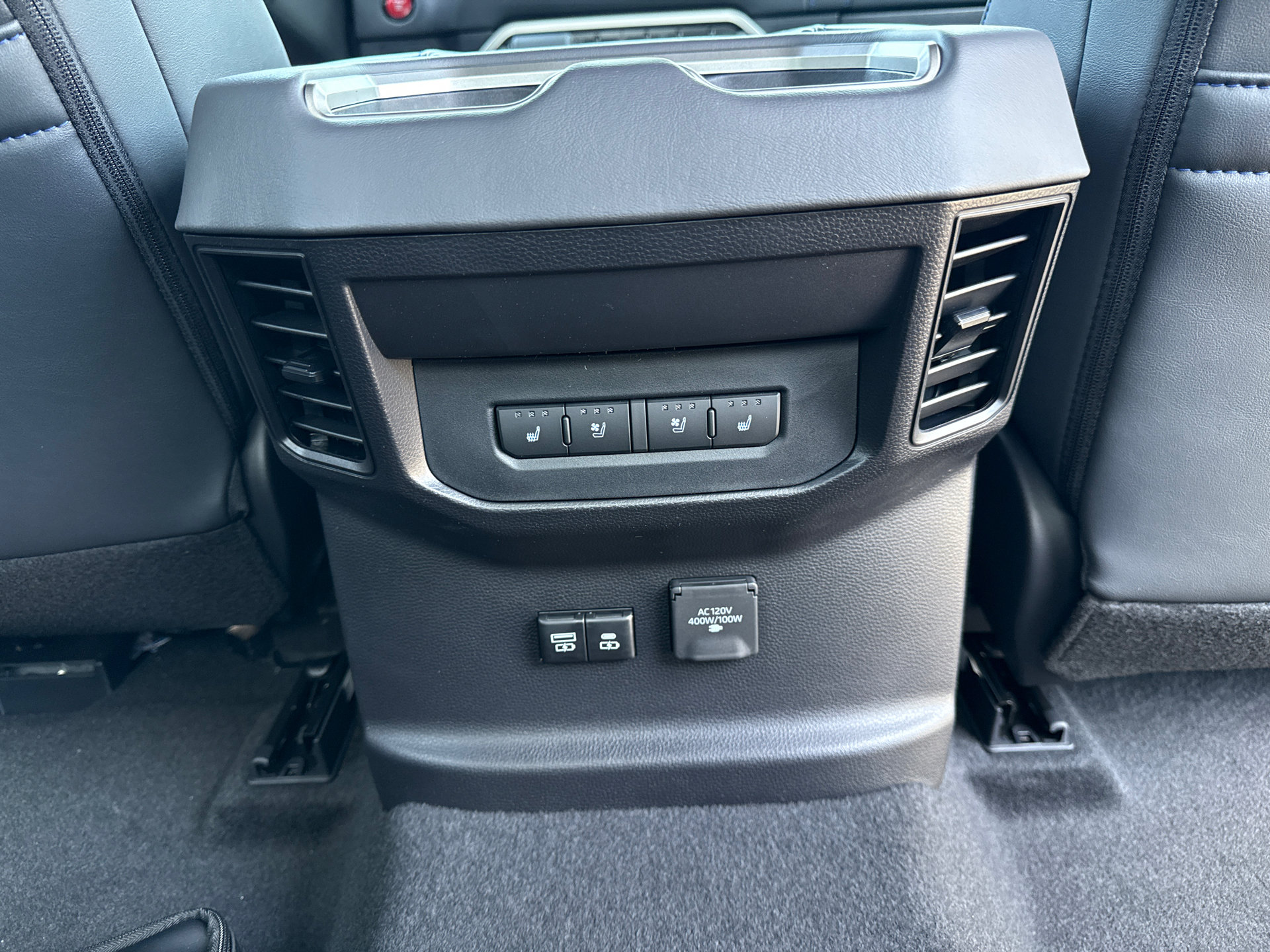 New 2026 Toyota Tundra Platinum AWD/4WD image 17
