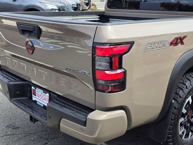 Used 2023 Nissan Frontier PRO-4X w/ Pro Convenience Package image 16